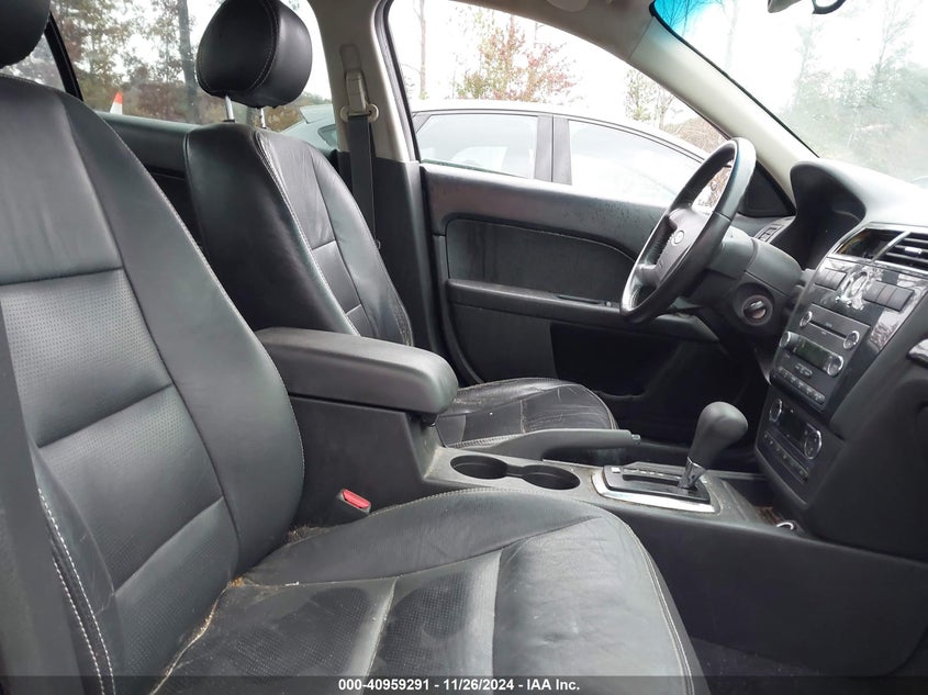 2008 FORD FUSION VIN: 3FAHP08118R153001