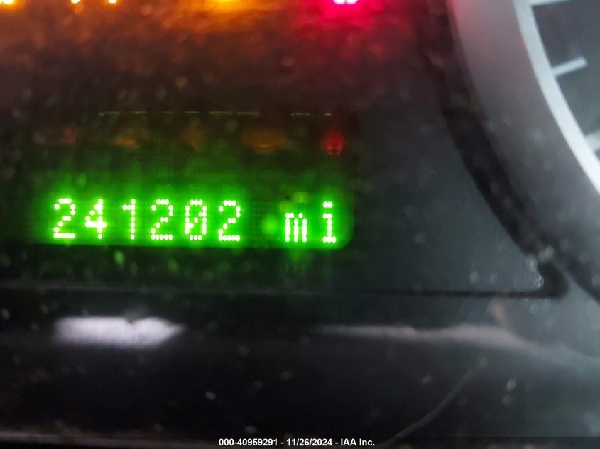 2008 FORD FUSION VIN: 3FAHP08118R153001