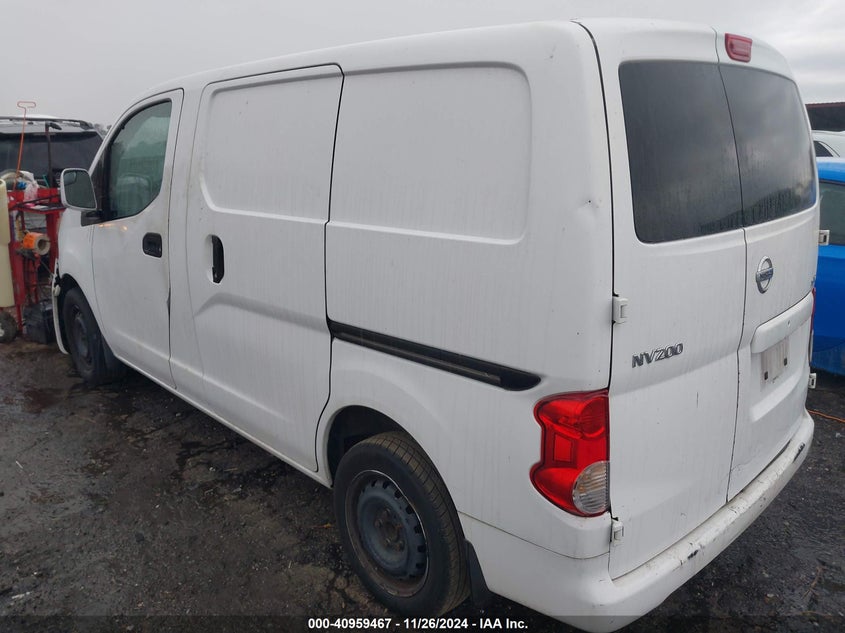 2015 NISSAN NV200 SV - 3N6CM0KN0FK705745
