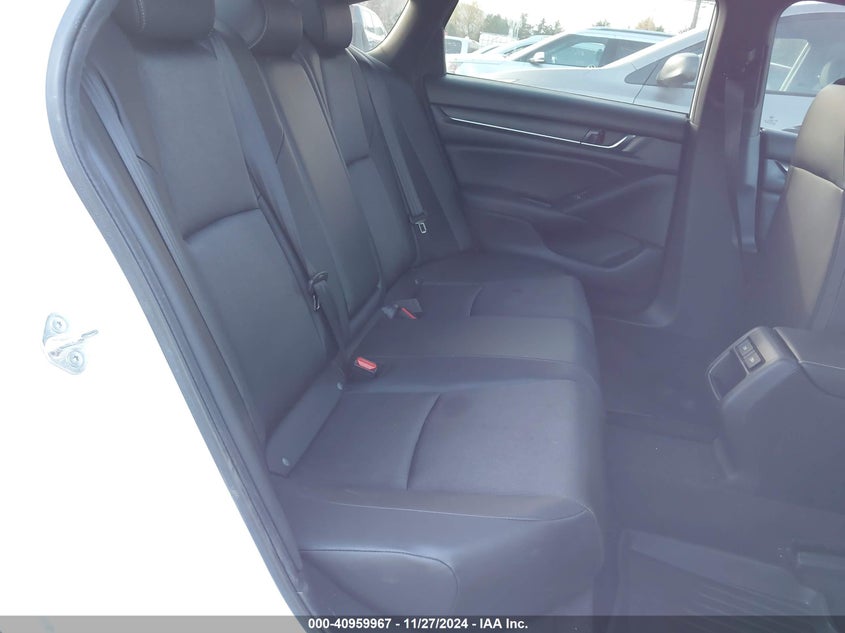 2022 HONDA ACCORD VIN: 1HGCV1F35NA120708