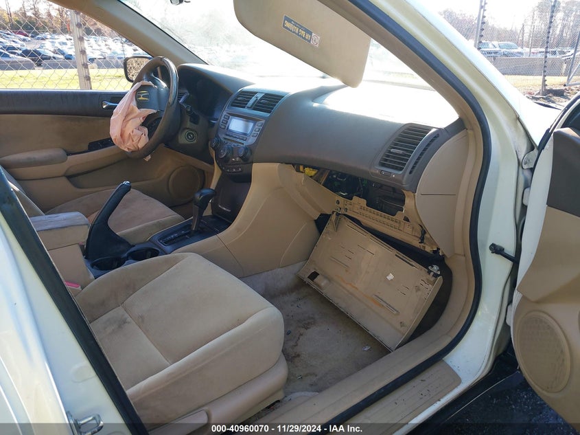 2007 HONDA ACCORD VIN: 1HGCM56467A213128