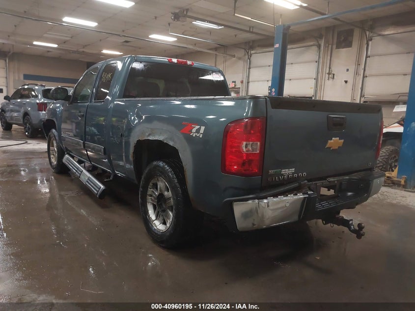 2011 CHEVROLET SILVERADO 1500 VIN: 1GCRKSE33BZ226192