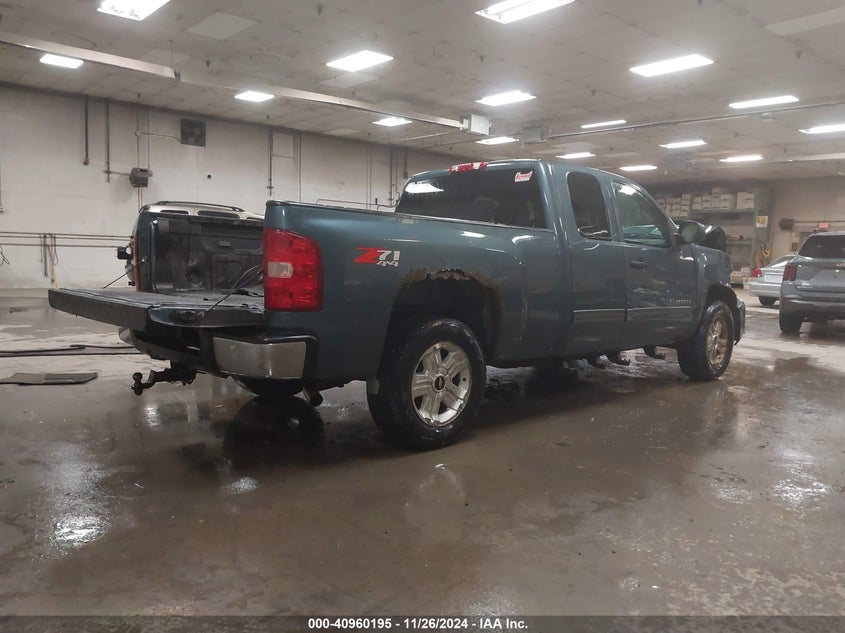 2011 CHEVROLET SILVERADO 1500 VIN: 1GCRKSE33BZ226192