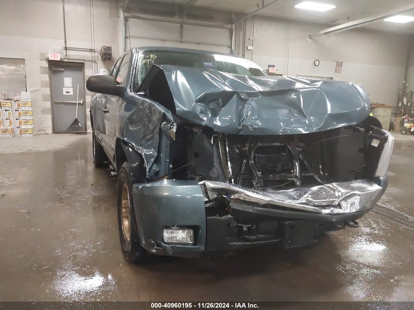 2011 CHEVROLET SILVERADO 1500 VIN: 1GCRKSE33BZ226192
