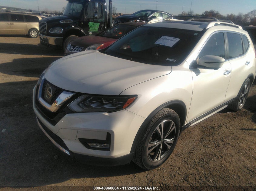 2017 NISSAN ROGUE SL - 5N1AT2MT3HC733399