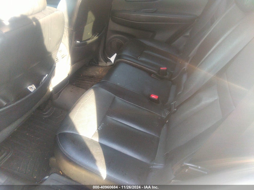 2017 NISSAN ROGUE SL - 5N1AT2MT3HC733399