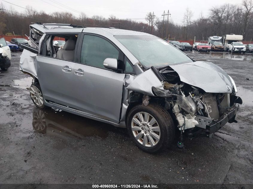 2017 TOYOTA SIENNA