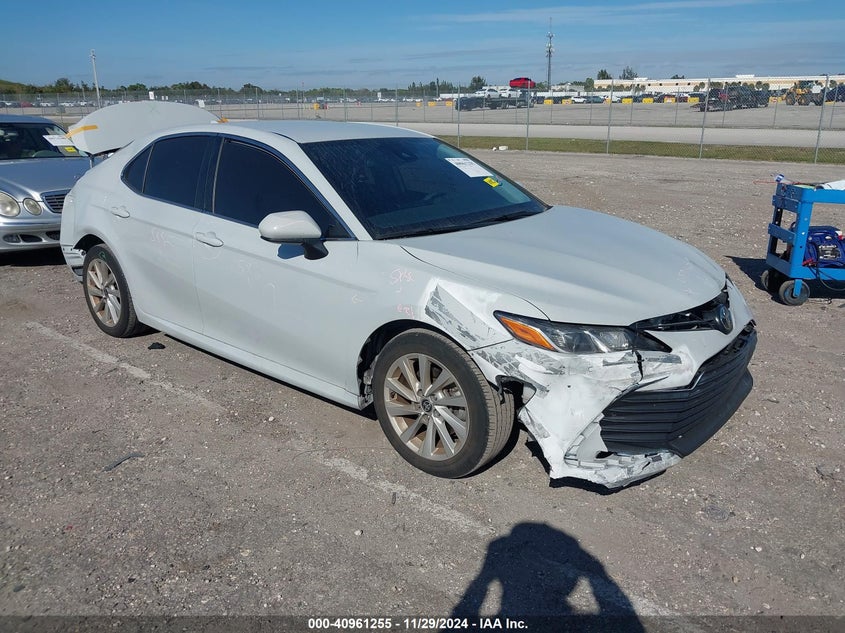 2022 TOYOTA CAMRY VIN: 4T1C11AK7NU008477