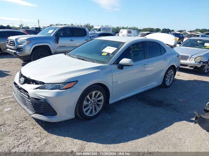 2022 TOYOTA CAMRY VIN: 4T1C11AK7NU008477