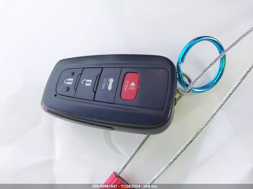 2022 TOYOTA COROLLA VIN: JTDEAMDE2NJ054028