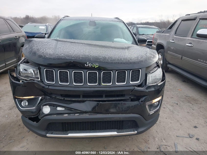 VIN 3C4NJDCB8JT373850 2018 JEEP COMPASS LIMITED 4X4