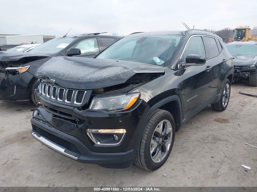 VIN 3C4NJDCB8JT373850 2018 JEEP COMPASS LIMITED 4X4
