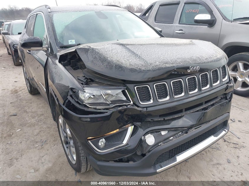 VIN 3C4NJDCB8JT373850 2018 JEEP COMPASS LIMITED 4X4