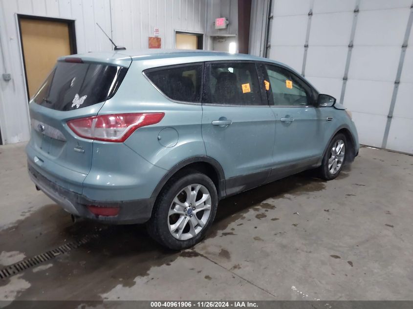 VIN 1FMCU9H98DUC04239 2013 FORD ESCAPE no.4