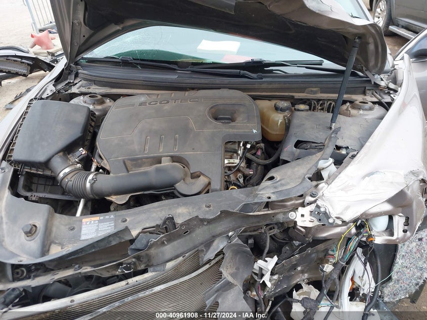 2011 CHEVROLET MALIBU VIN: 1G1ZC5EU4BF390584