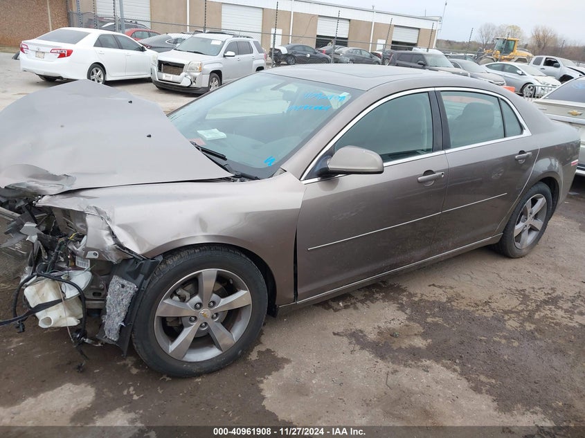 2011 CHEVROLET MALIBU VIN: 1G1ZC5EU4BF390584