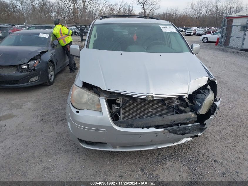 2008 Chrysler Town & Country Touring VIN: 2A8HR54P08R770576 Lot: 40961992