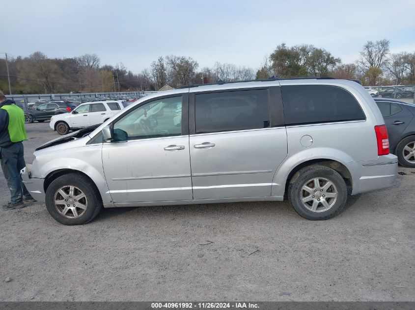 2008 Chrysler Town & Country Touring VIN: 2A8HR54P08R770576 Lot: 40961992