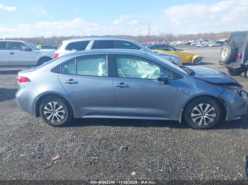 2022 TOYOTA COROLLA VIN: JTDEAMDE3NJ054040