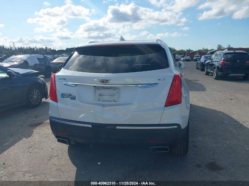 VIN 1GYKNCRS7HZ249090 2017 CADILLAC XT5 no.16