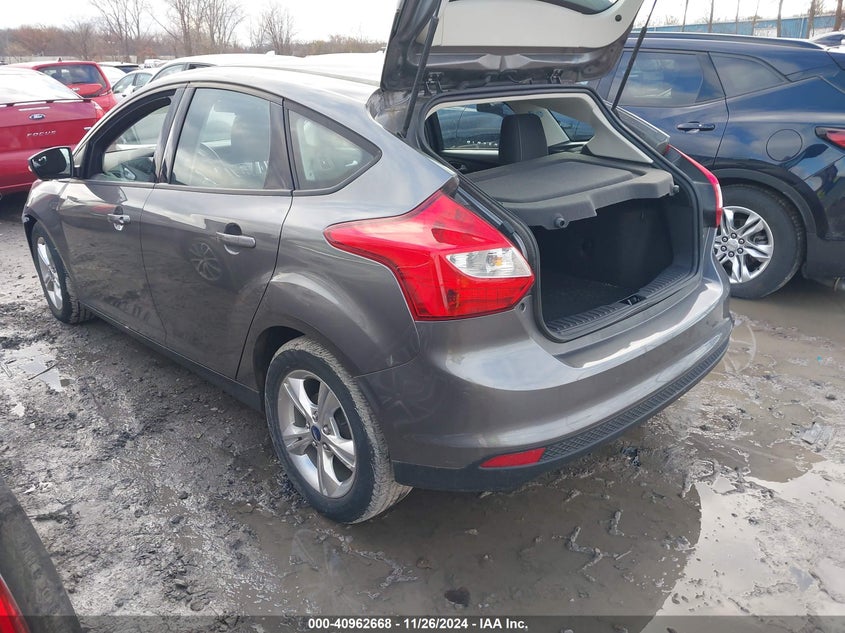 2013 FORD FOCUS SE - 1FADP3K28DL371088