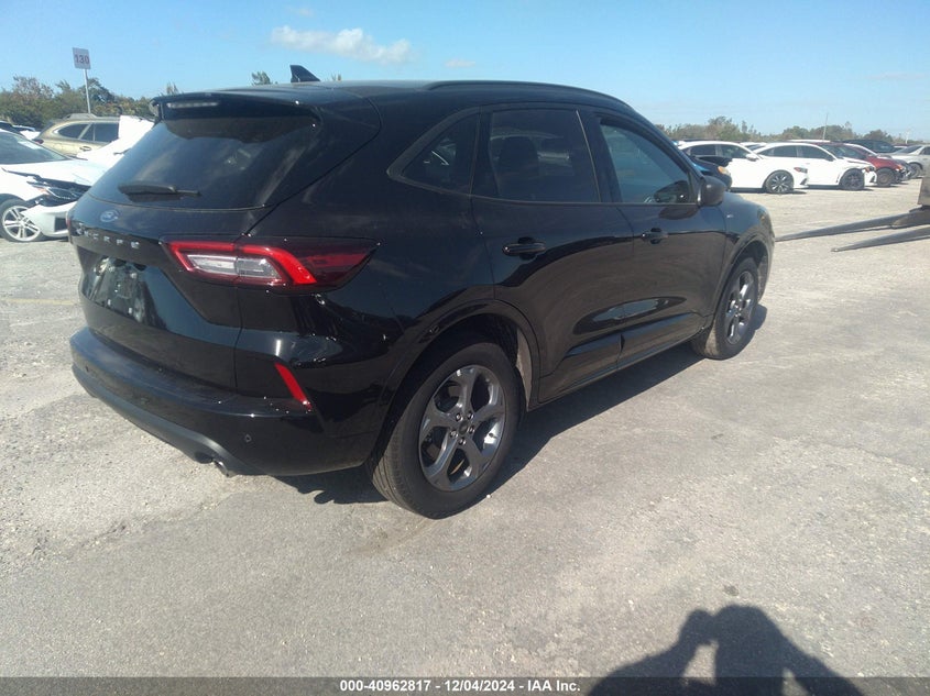 Vin: 1fmcu0mn7rua91339, lot: 41452619, ford escape st-line 20244