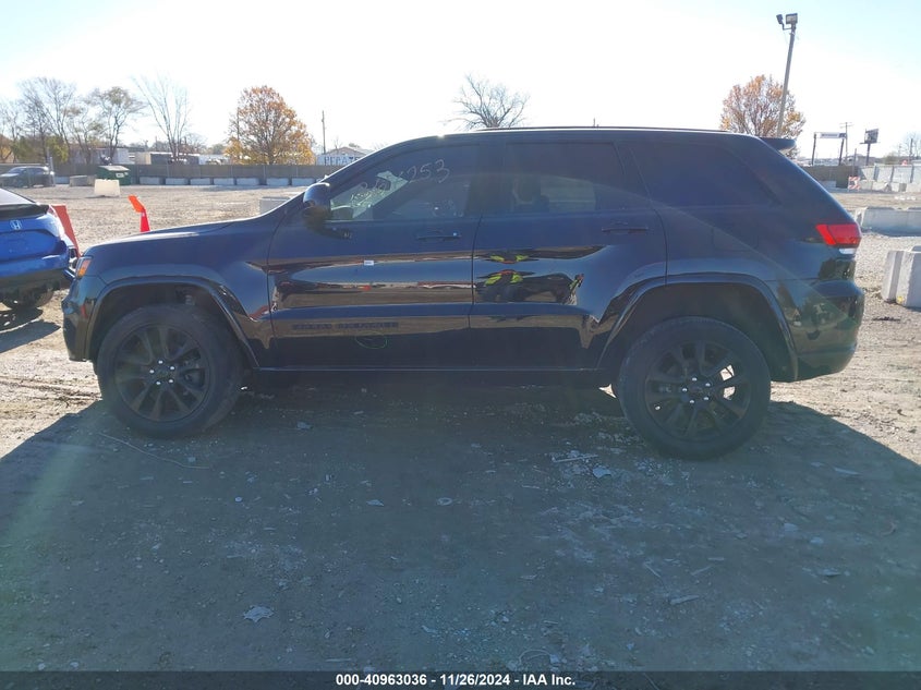 VIN 1C4RJFAG5JC367253 2018 JEEP GRAND CHEROKEE ALTITUDE 4X4