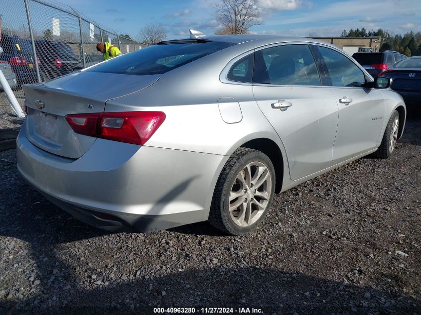 VIN 1G1ZD5STXJF172673 2018 CHEVROLET MALIBU no.4