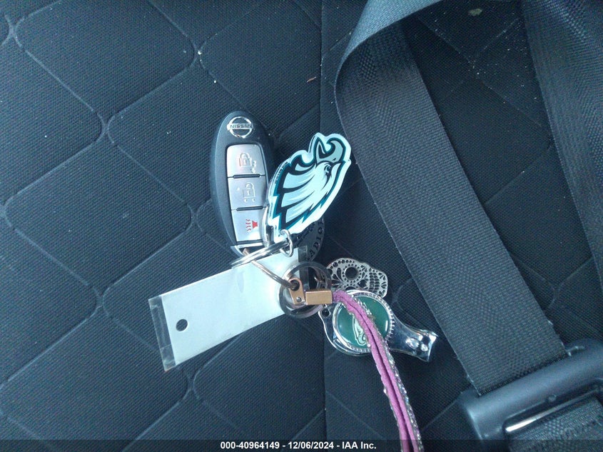 2019 NISSAN KICKS SV - 3N1CP5CU1KL564298