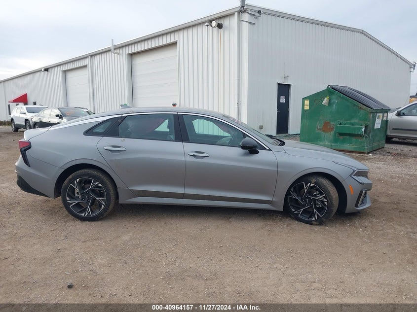 2025 KIA K5 VIN: KNAG64J70S5275693