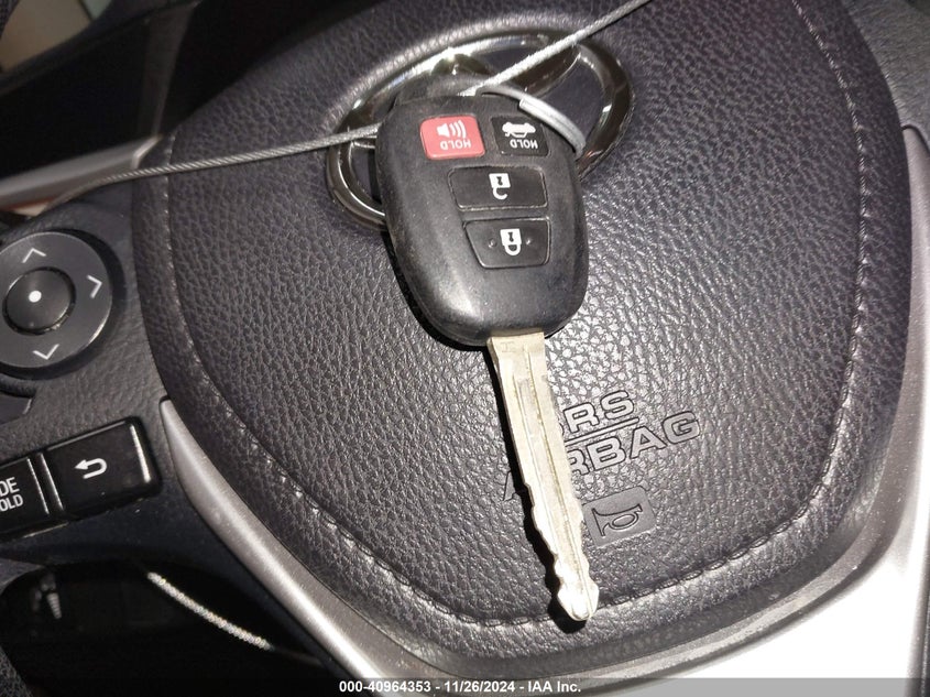 2014 TOYOTA COROLLA LE - 5YFBURHE4EP158596