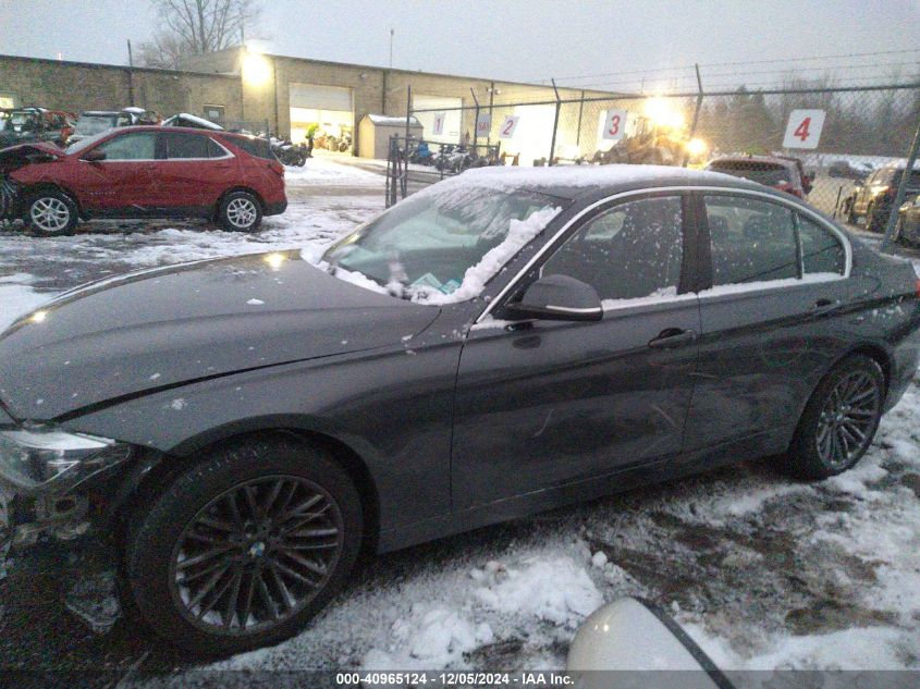 VIN WBA8D9G59HNU58807 2017 BMW 3 Series, 330I Xdrive no.14