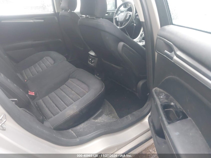 2016 FORD FUSION VIN: 3FA6P0H75GR106287