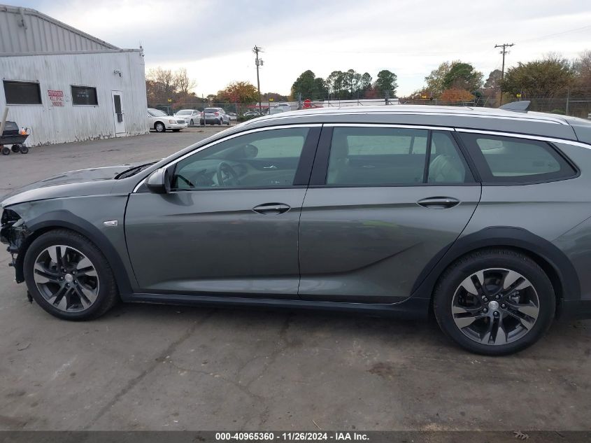 2018 Buick Regal Tourx Essence VIN: W04GV8SX5J1137966 Lot: 40965360