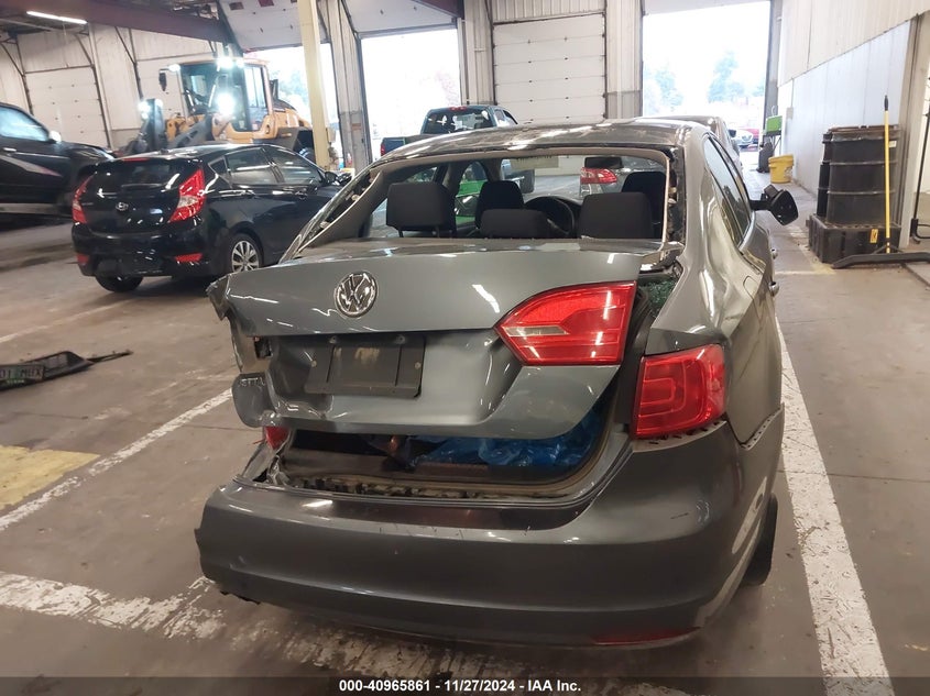 2014 VOLKSWAGEN JETTA VIN: 3VW2K7AJ1EM232448