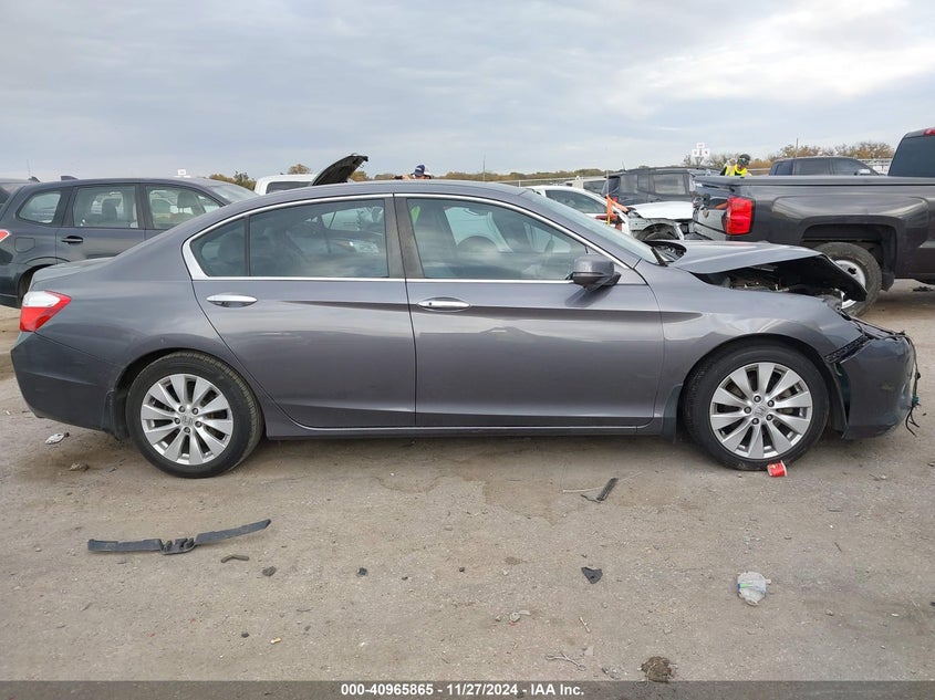 2015 HONDA ACCORD VIN: 1HGCR2F80FA126780