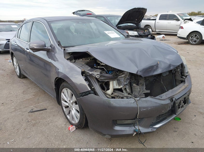 2015 HONDA ACCORD VIN: 1HGCR2F80FA126780