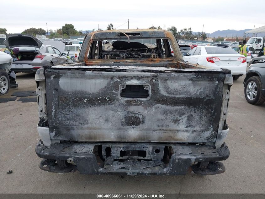 VIN 1GCGTDENXH1290688 2017 Chevrolet Colorado, Z71 no.15