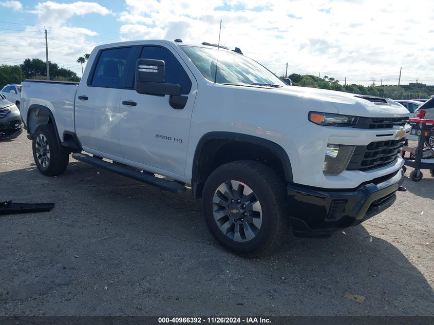 2024 CHEVROLET SILVERADO  (VIN: 1GC4YME71RF467137)