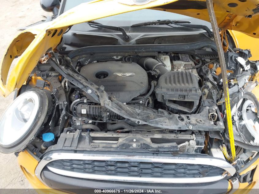 2016 MINI COOPER VIN: WMWXP7C51G2C61145