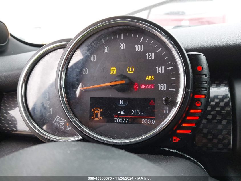 2016 MINI COOPER VIN: WMWXP7C51G2C61145