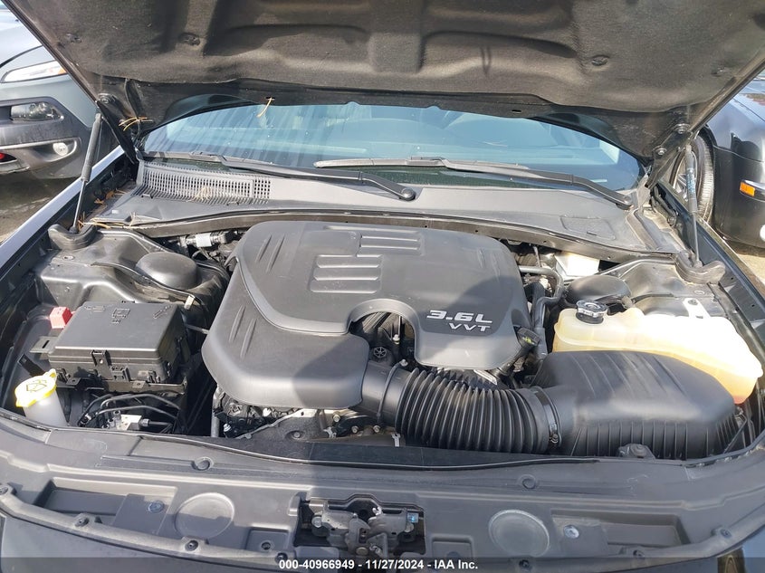 2019 CHRYSLER 300 TOURING - 2C3CCAAG8KH662241