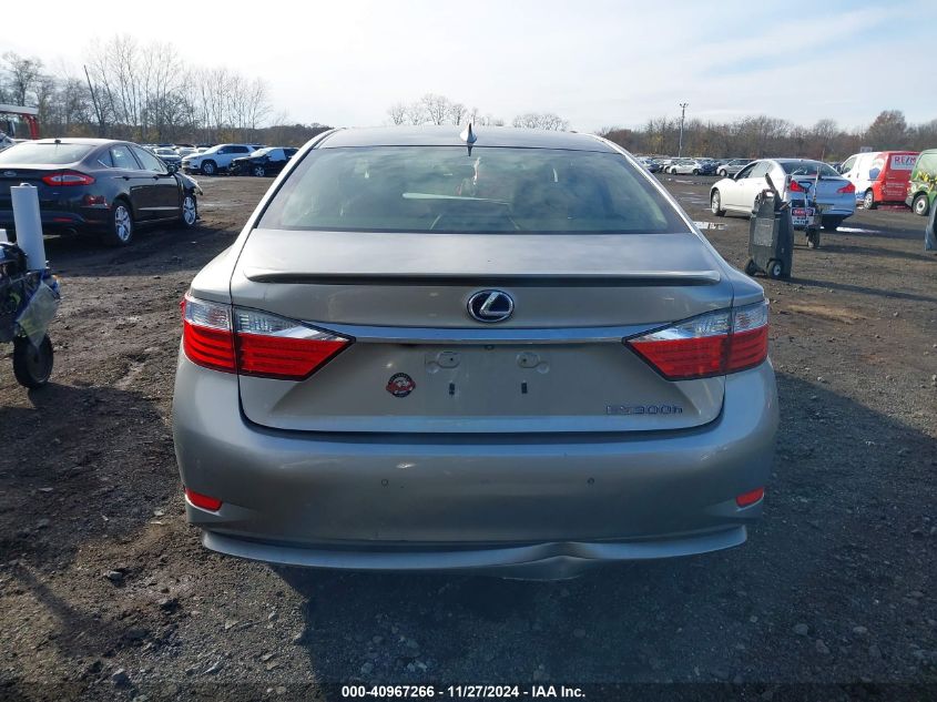 VIN JTHBW1GG1F2088651 2015 Lexus ES, 300H no.16