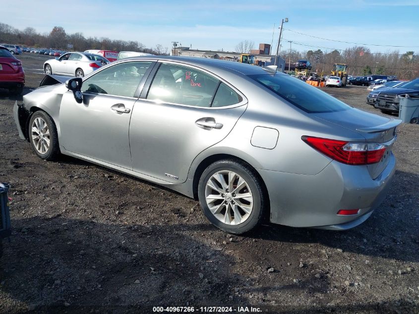 VIN JTHBW1GG1F2088651 2015 Lexus ES, 300H no.3