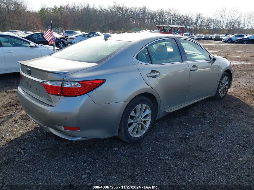 VIN JTHBW1GG1F2088651 2015 Lexus ES, 300H no.4