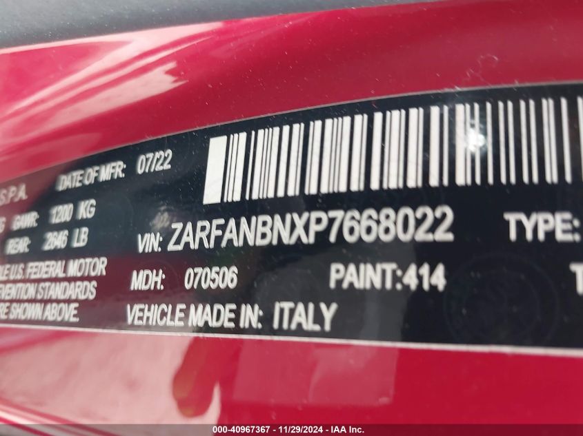 VIN ZARFANBNXP7668022 2023 Alfa Romeo Giulia, Veloc... no.9