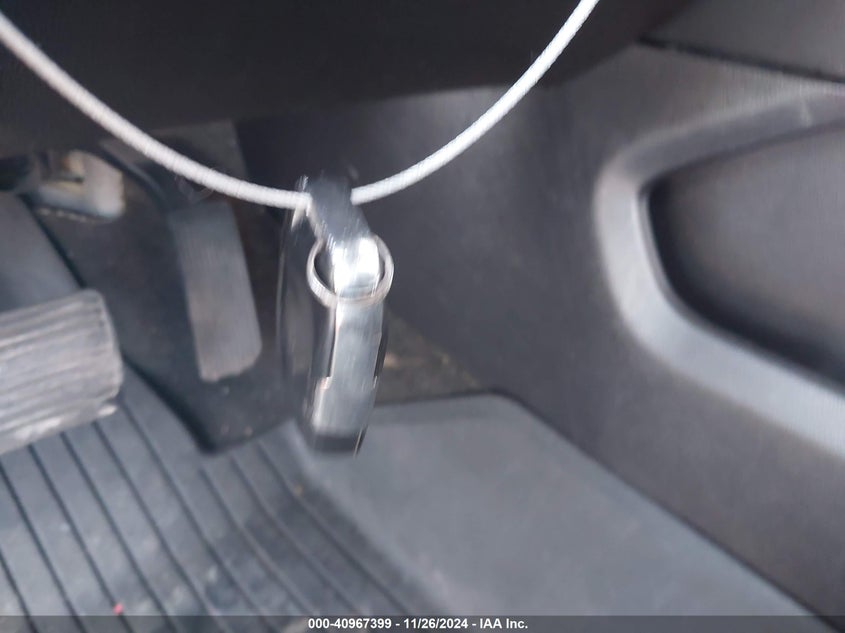 2018 GMC Yukon Xl Slt VIN: 1GKS2GKC0JR317989 Lot: 40967399