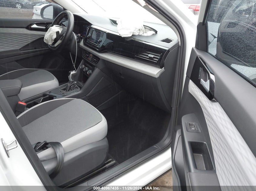 2024 VOLKSWAGEN TAOS VIN: 3VV5X7B20RM073776