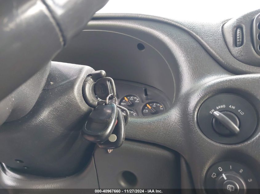 2004 Chevrolet Trailblazer Lt VIN: 1GNDT13S242157767 Lot: 40967660