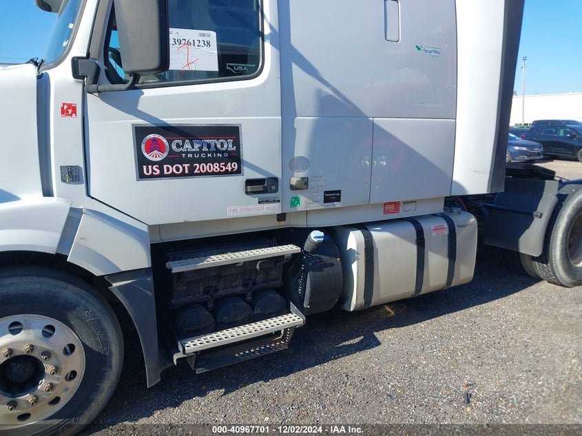 2014 Volvo Vn Vnl VIN: 4V4NC9EH7EN166109 Lot: 40967701